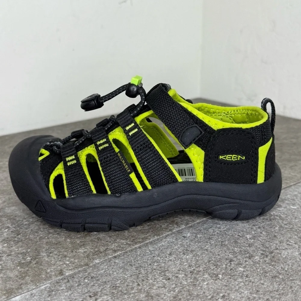 NWT KEEN Newport H2 Lime Black Water Sandals Toe Protection Quick Dry Kid’s 12